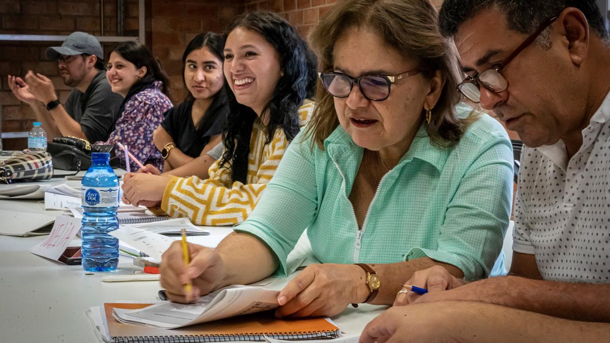 Alerta per la situació de deixadesa i oblit de la formació d’adults