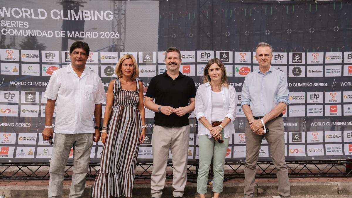 Autoridades y personalidades del mundo del deporte acuden a la gran final de velocidad de World Climbing Series 2026