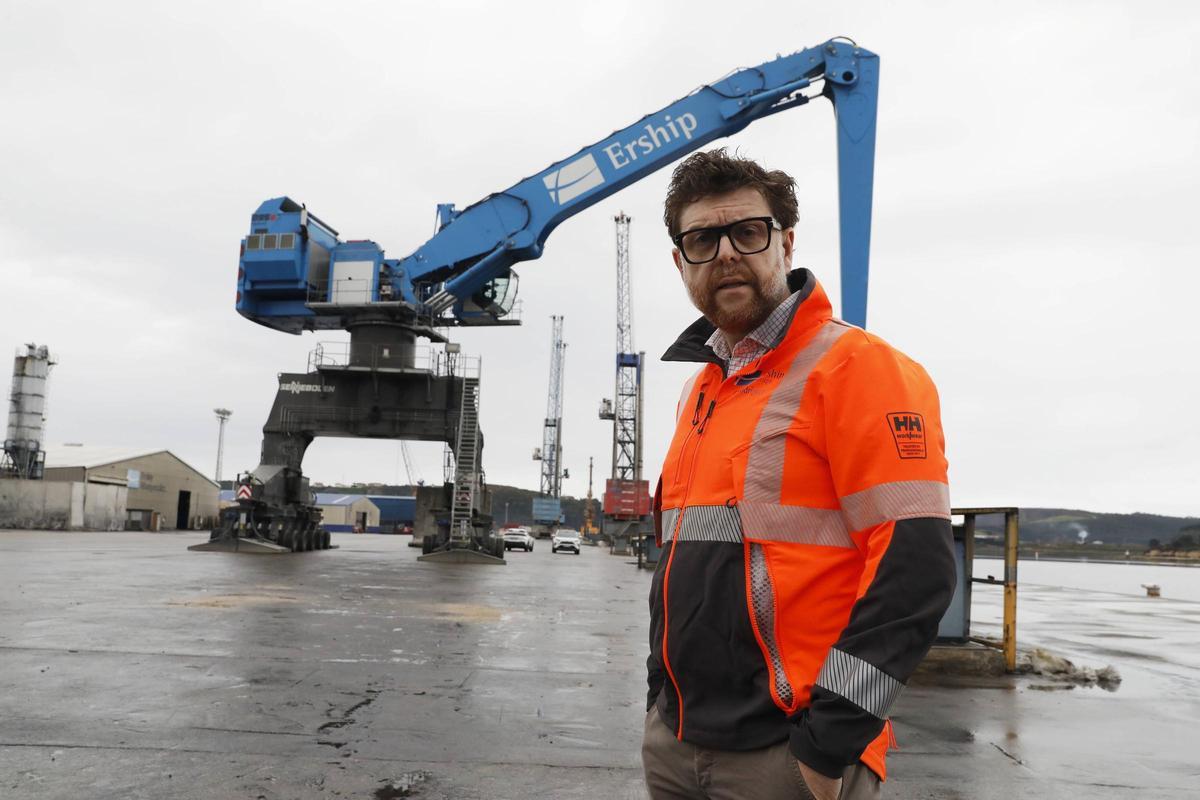 Celso Rodríguez, este viernes, en los muelles de Avilés.
