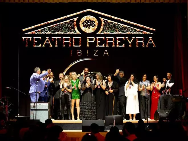 Seis cantantes de Ibiza competirán en el gran karaoke de España