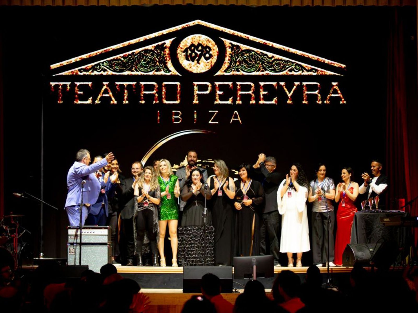 El Pereyra acogió la final del II Festival de la Canción.