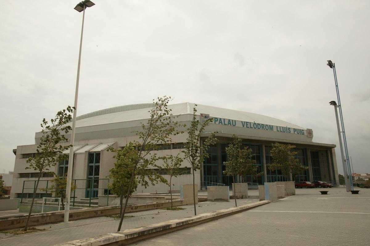 Exterior del Velódromo Luis Puig