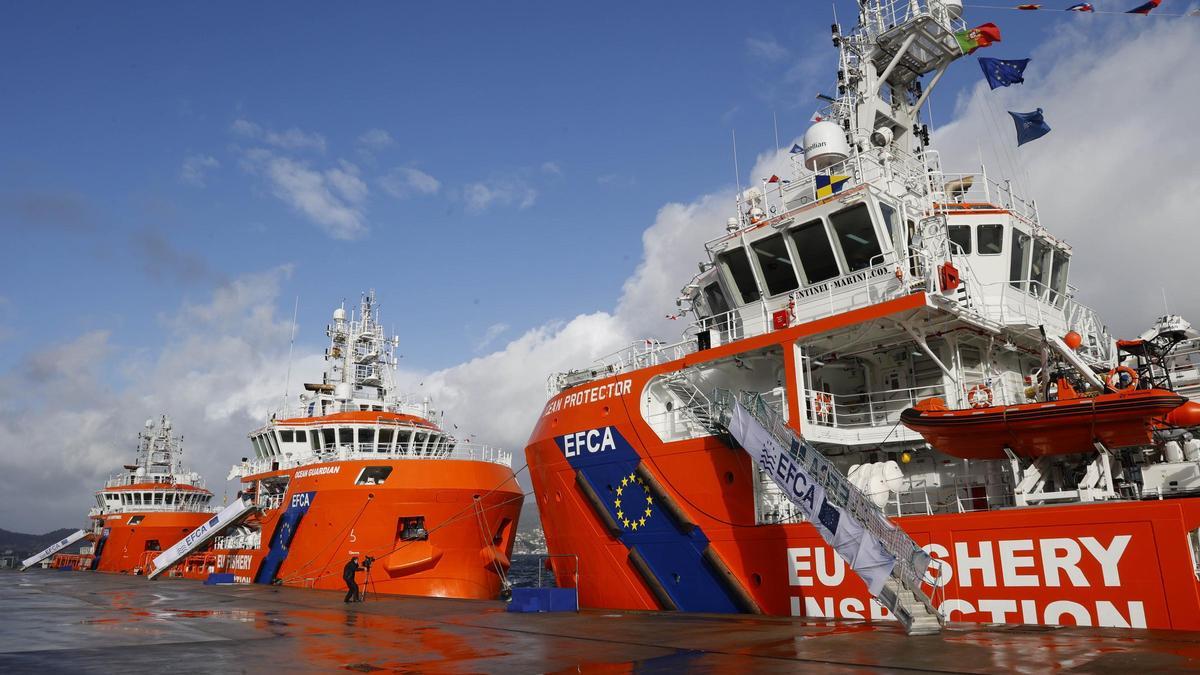 Los patrulleros &quot;Ocean Sentinel&quot;, &quot;Ocean Protector&quot; y &quot;Ocean Guardian&quot; de la EFCA en la ría de Vigo.