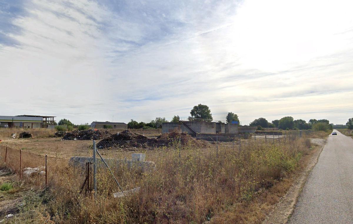 Instalaciones de la vieja depuradora benaventana, donde se acopiarán y triturarán los restos vegetales.