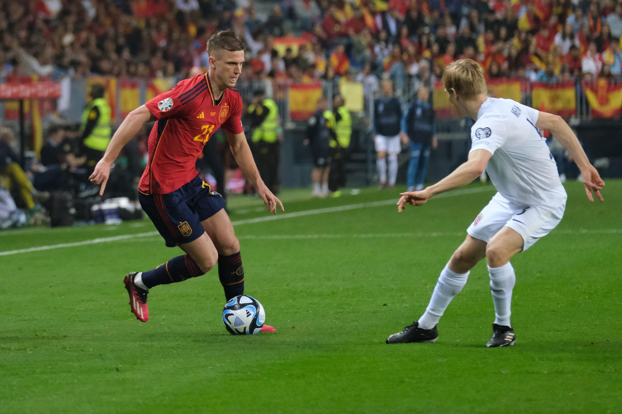 La Roja juega en Málaga contra Noruega, en imágenes