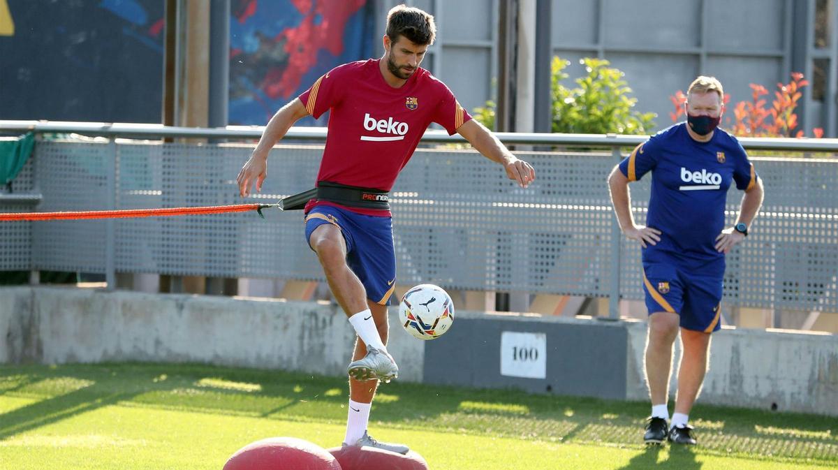 La reflexión de Koeman sobre la entrevista de Piqué