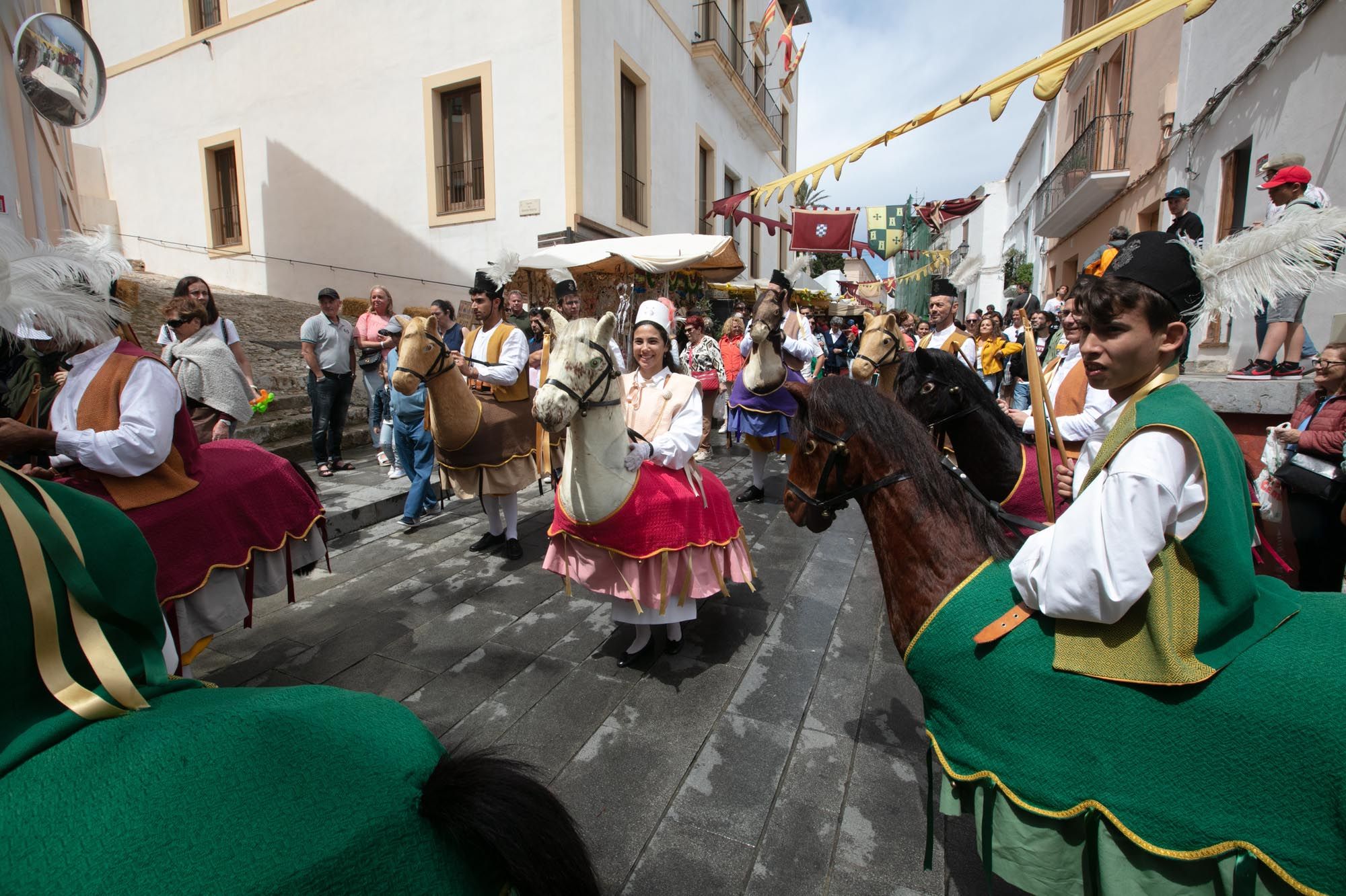 Imágenes de la Feria Medieval de Ibiza este sábado