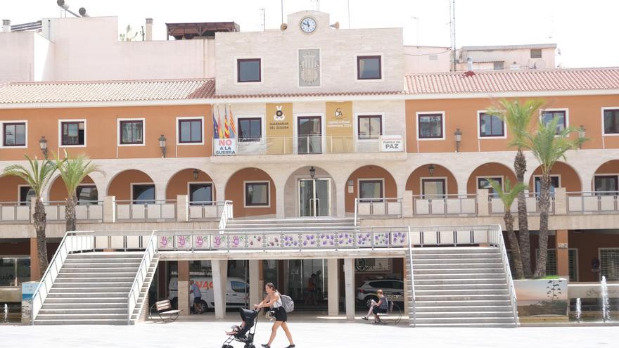 Dimiten dos concejales del PP en Guardamar del Segura