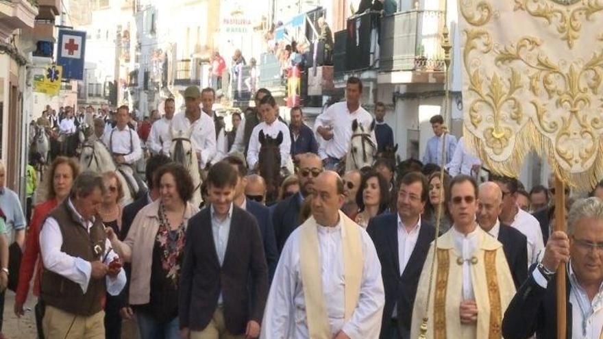 12.000 personas contemplan en Arroyo de la Luz las carreras de caballos del &#039;Día de la Luz&#039;