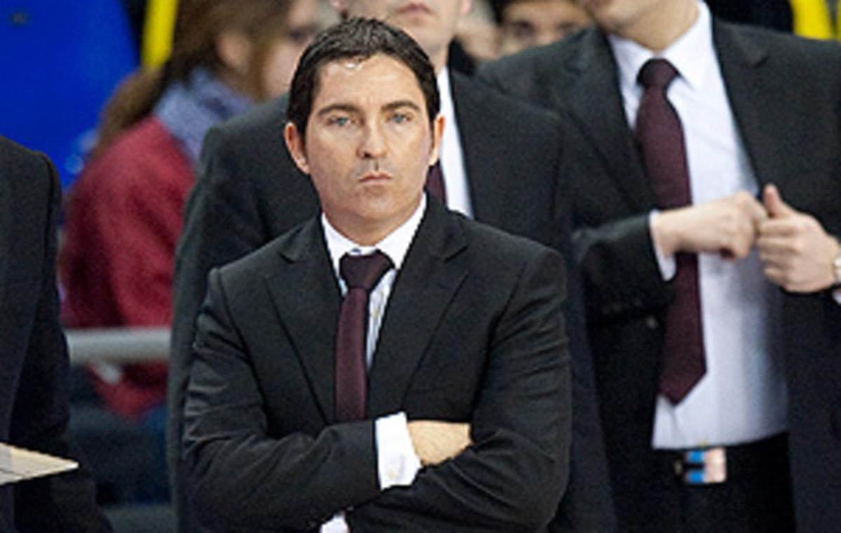 Xavi Pascual durant el partit entre el Barça i l’Alacant.