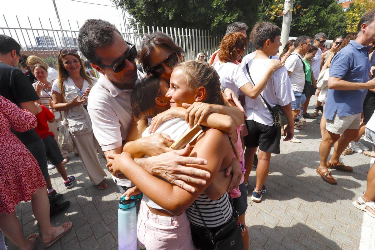 Llegada de los niños y niñas, el verano pasado.