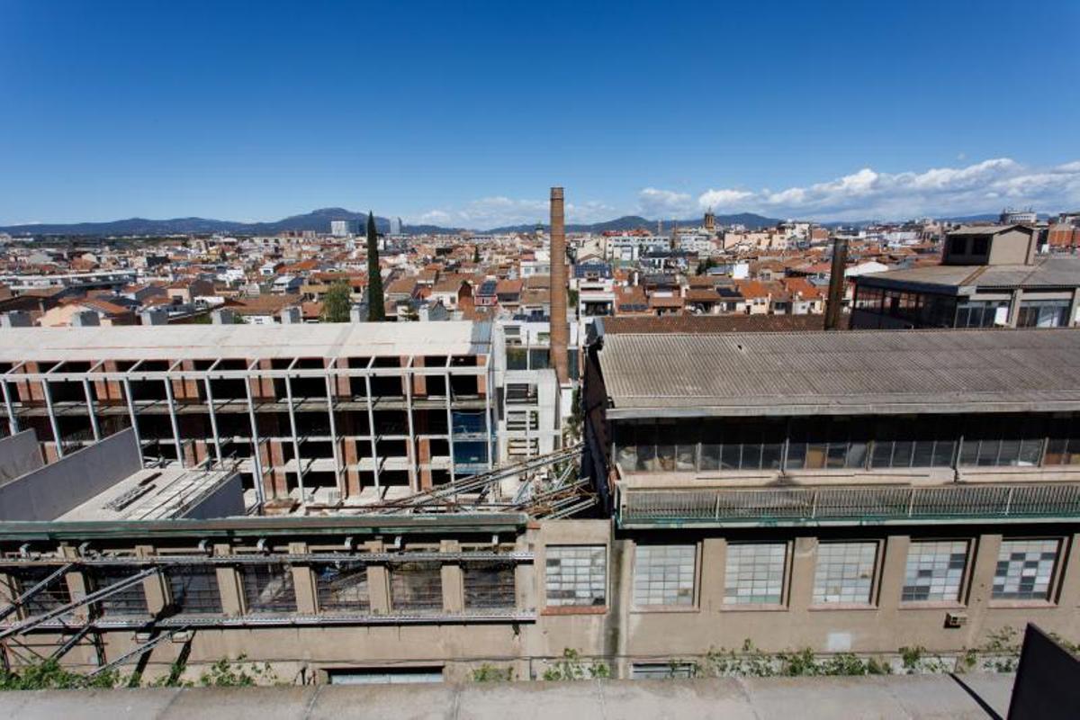 Antigua Fábrica Bosser, vista desde un edificio de calle de Alemanya de Sabadell