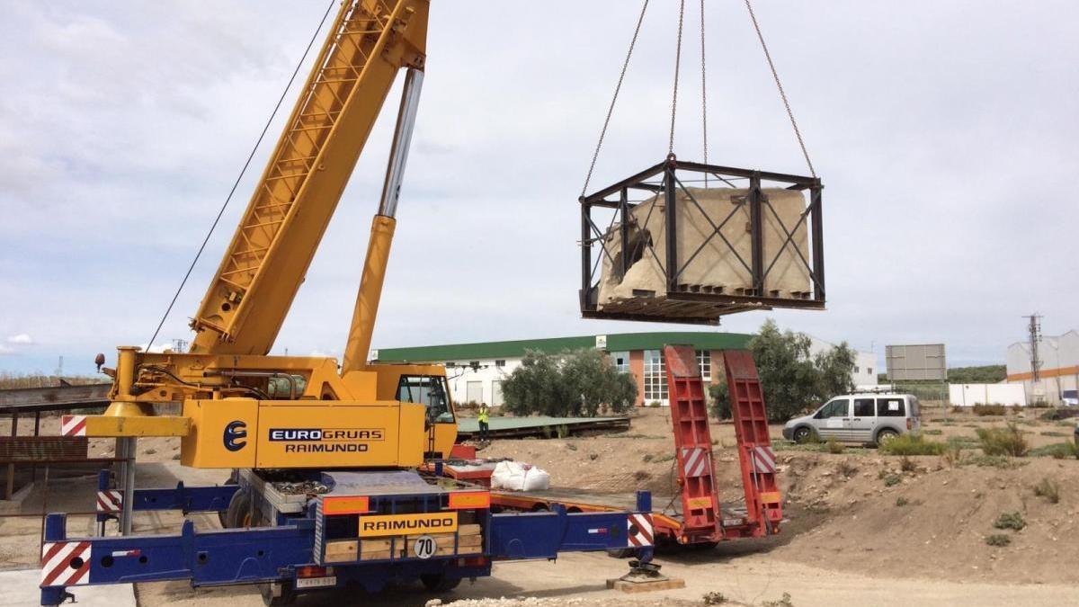 Trasladan a Los Tejares el horno romano aparecido en la A-318