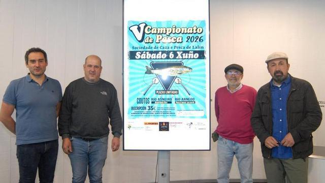 Presentación del campeonato de pesca de  Lalín, en el Concello | BERNABÉ / JAVIER LALÍN