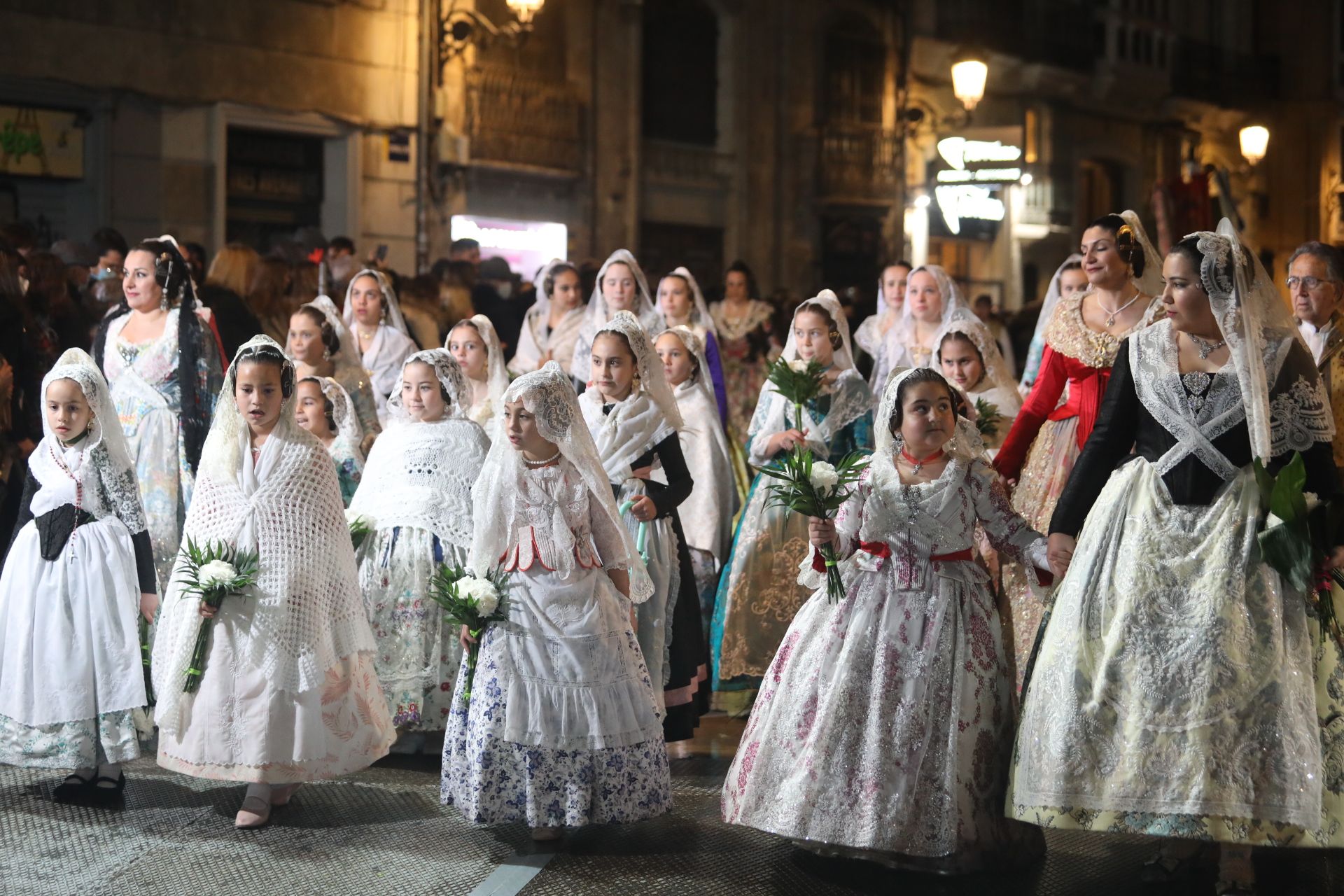 Búscate en la Ofrenda por la calle Quart (entre 21.00 y 22.00 horas)