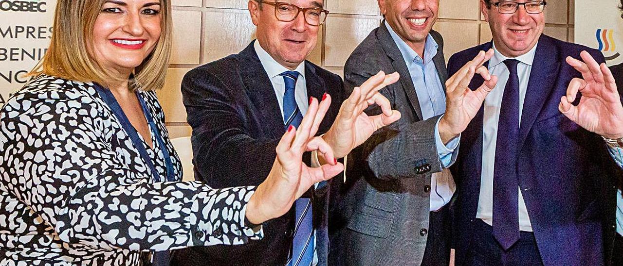 Nuria Montes, Toni Mayor, Carlos Mazón y Toni Pérez promocionando la Costa Blanca.