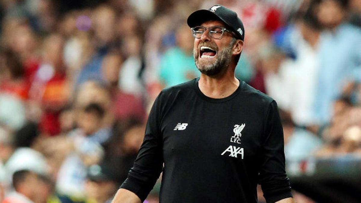 Klopp arremete contra el mercado de fichajes