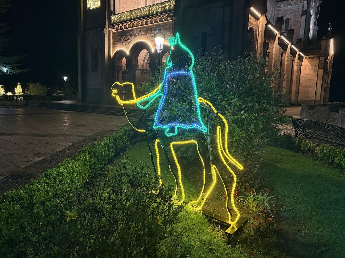 Así de espectacular luce Covadonga por Navidad