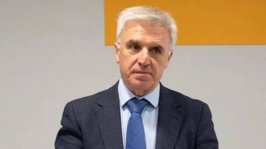 Juan de Dios del Pino, delegado de la Aemet en Andalucía: «Este verano tendrá entre medio grado y un grado por encima de la media»