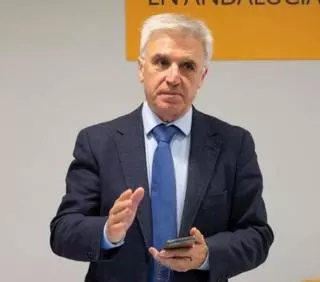 Juan de Dios del Pino, delegado de la Aemet en Andalucía: «Este verano tendrá entre medio grado y un grado por encima de la media»