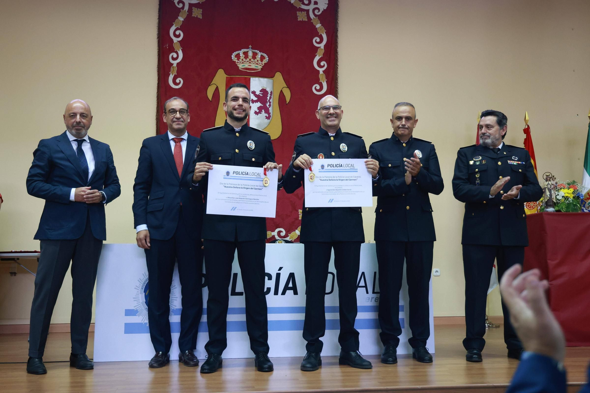 Acto institucional de la Policía Local de Cáceres por la festividad de la Virgen del Carmen