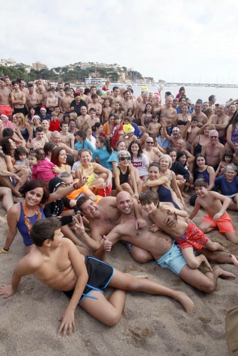 Primer bany de l'Any a 2018 - Sant Feliu de Guíxols