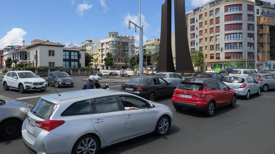 En marcha un sistema de control automático para reducir las colas en Torre Las Palmas