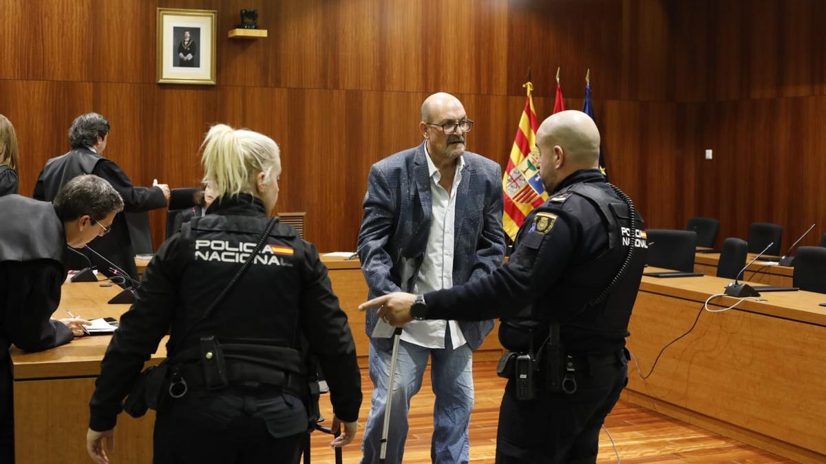 Tomás Jesús Irigoyen Laporta, este lunes por la noche, tras conocer el resultado del veredicto en la Audiencia Provincial de Zaragoza.