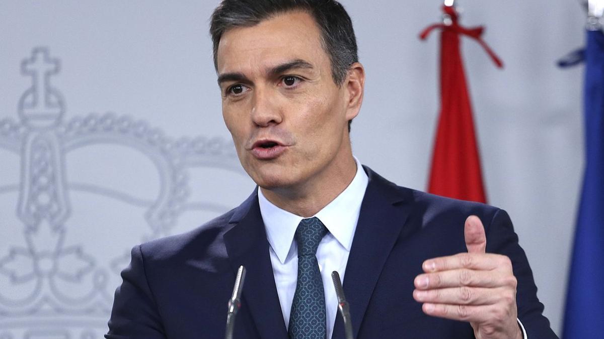 El Presidente del Gobierno en funciones Pedro Sanchez durante una rueda de prensa