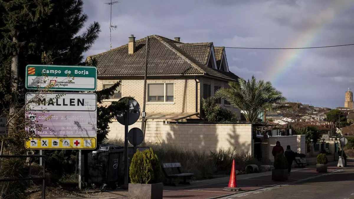 Los vecinos de Mallén se toman con humor las obras en la A-68: “Lo que en China se hace en seis meses, aquí ha costado quince años”