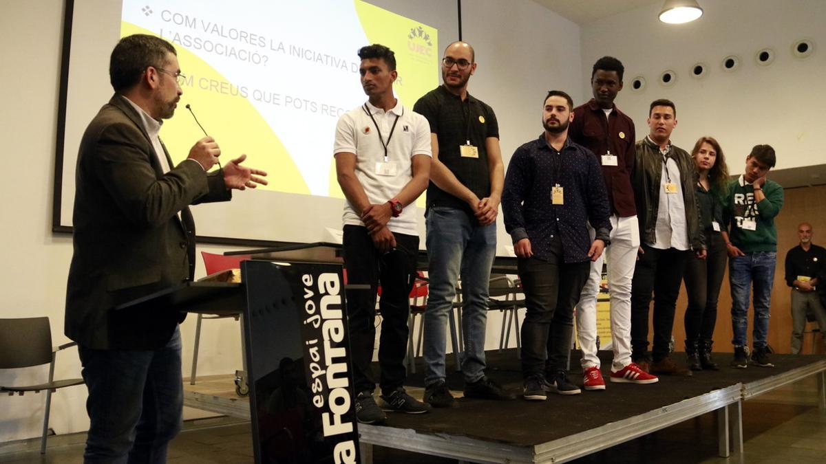 El concejal de Acción Social de Sabadell, Gabriel Fernàndez, clausura el acto de presentación de la UJEC.