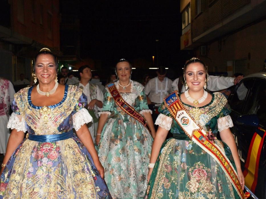 El Pouet celebra la primera presentación fallera del año