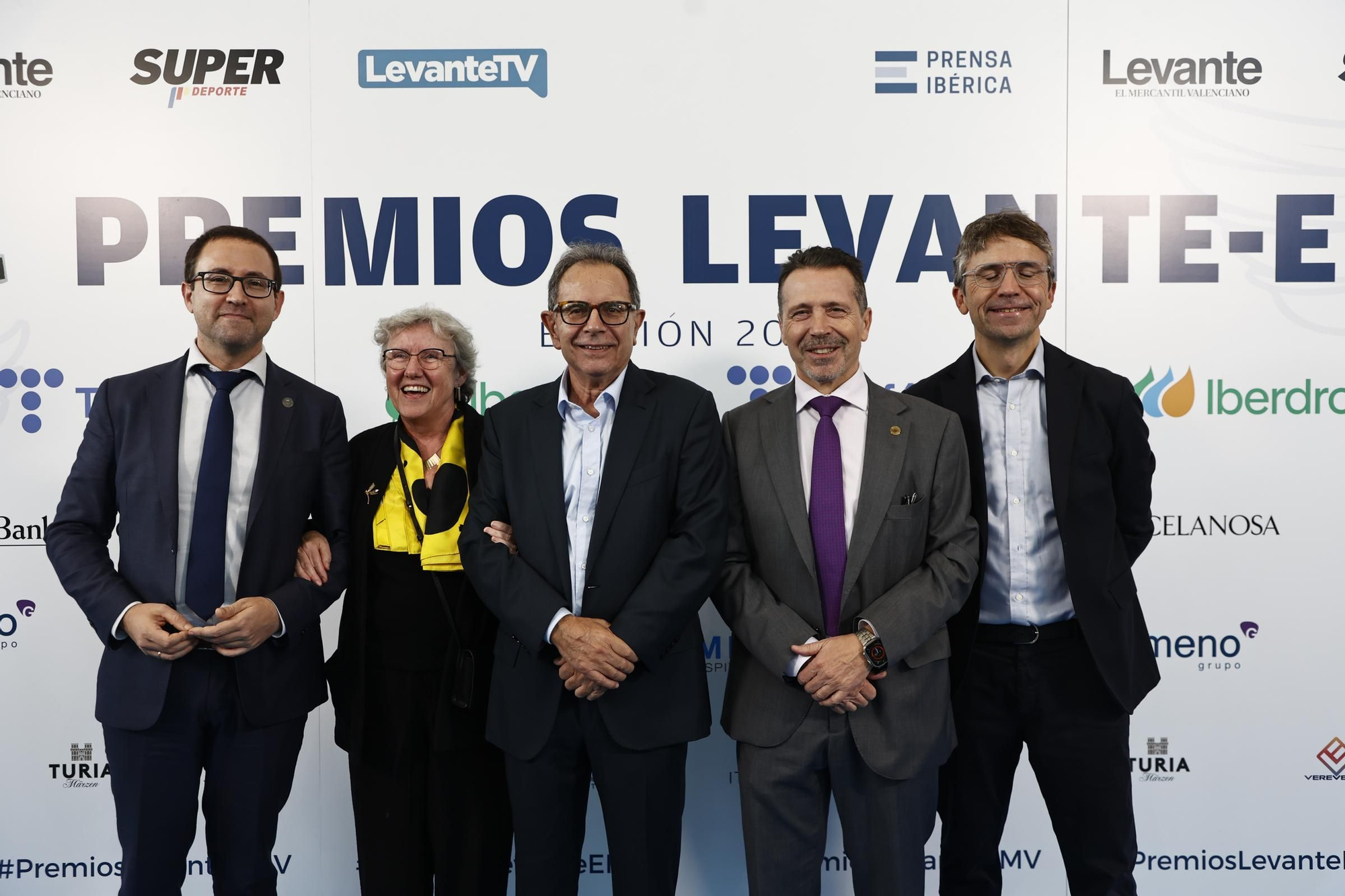 Búscate en la Gala de los Premios Levante 2023