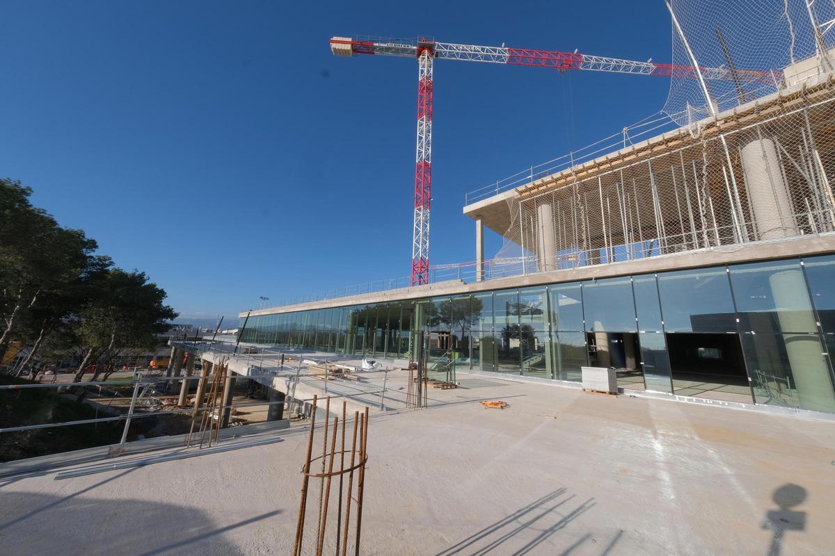 Las obras de ampliación de la terminal empiezan a tomar forma