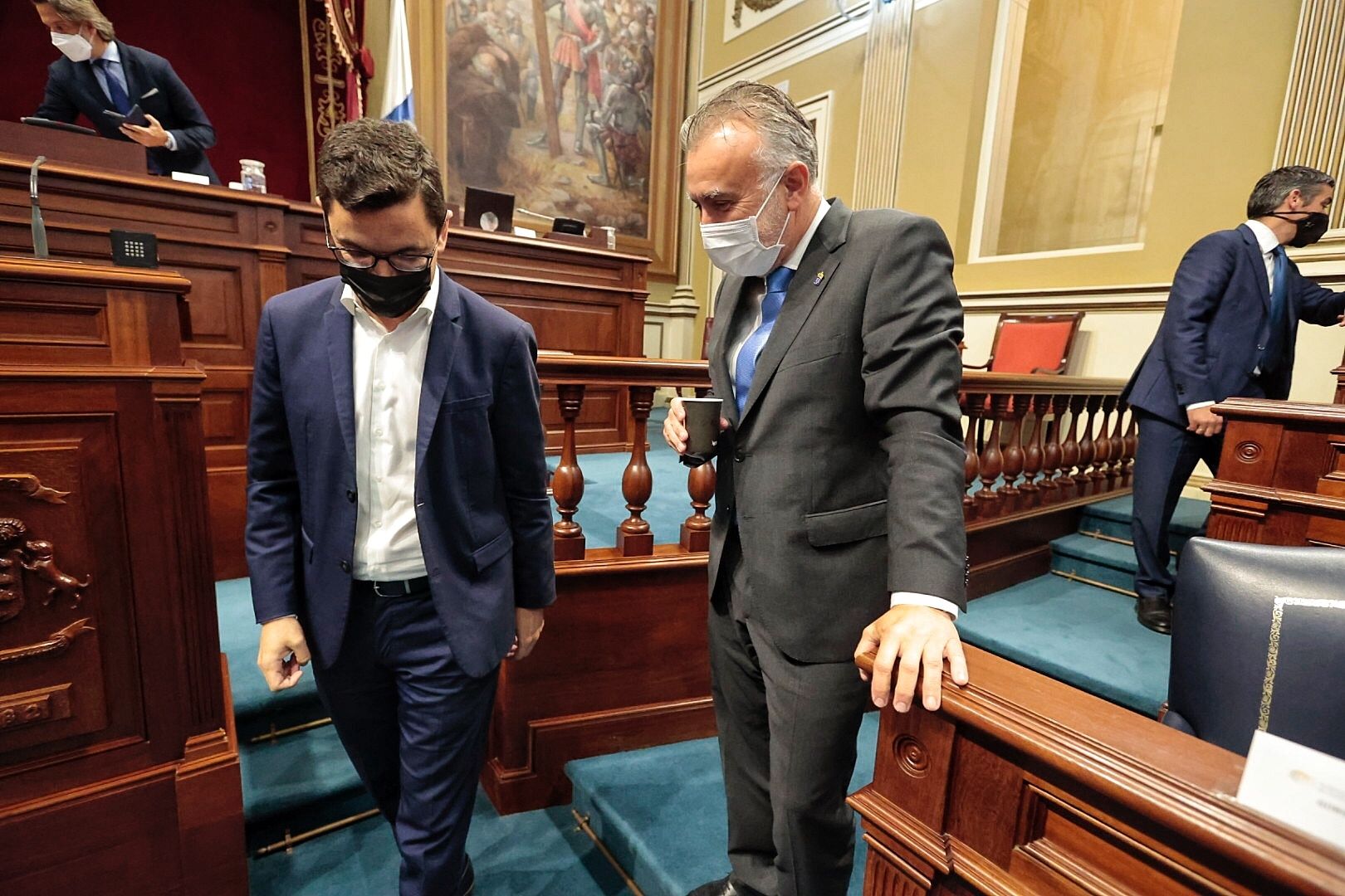 Pleno en el Parlamento de Canarias (23/02/21)