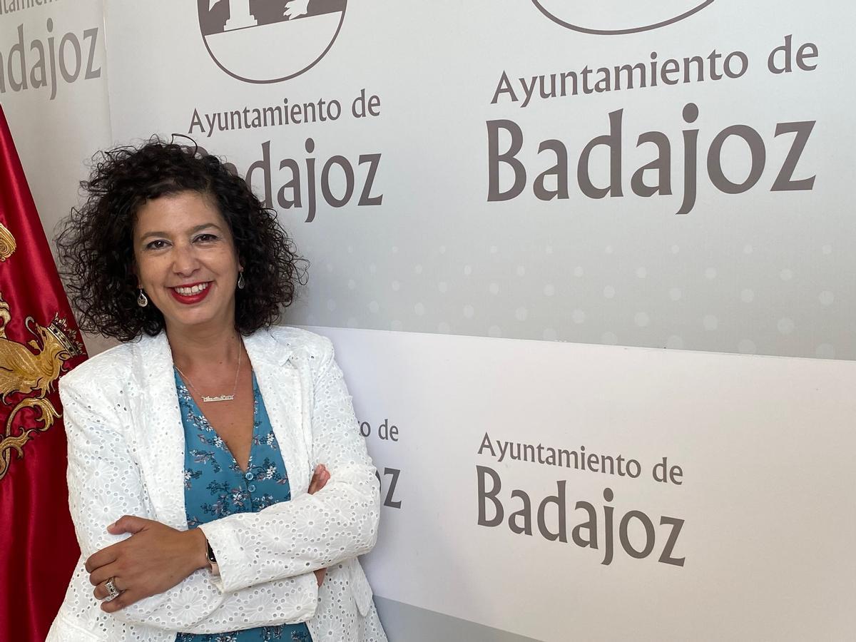 Silvia González, portavoz del grupo municipal socialista en el Ayuntamiento de Badajoz.