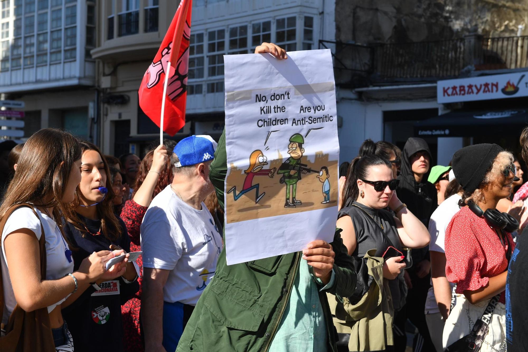 Manifestación en la jornada de huelga por Gaza en A Coruña
