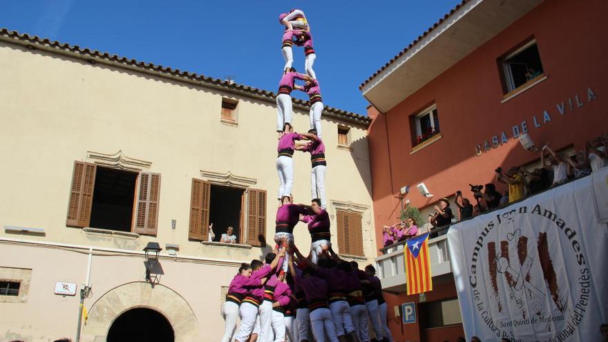 Un moment de l&#039;actuació dels Moixiganguers.