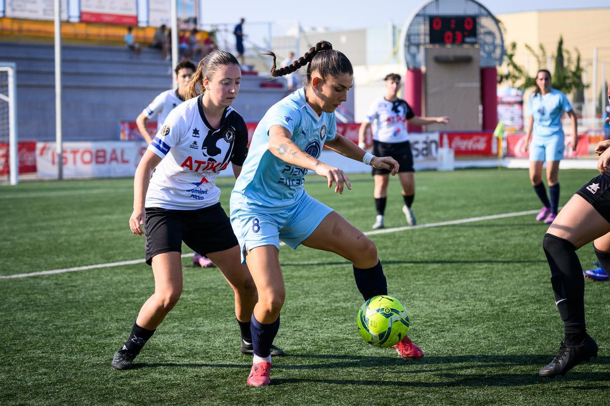 Pugna de balón entre Ontinyent y ULearn en el COTIF