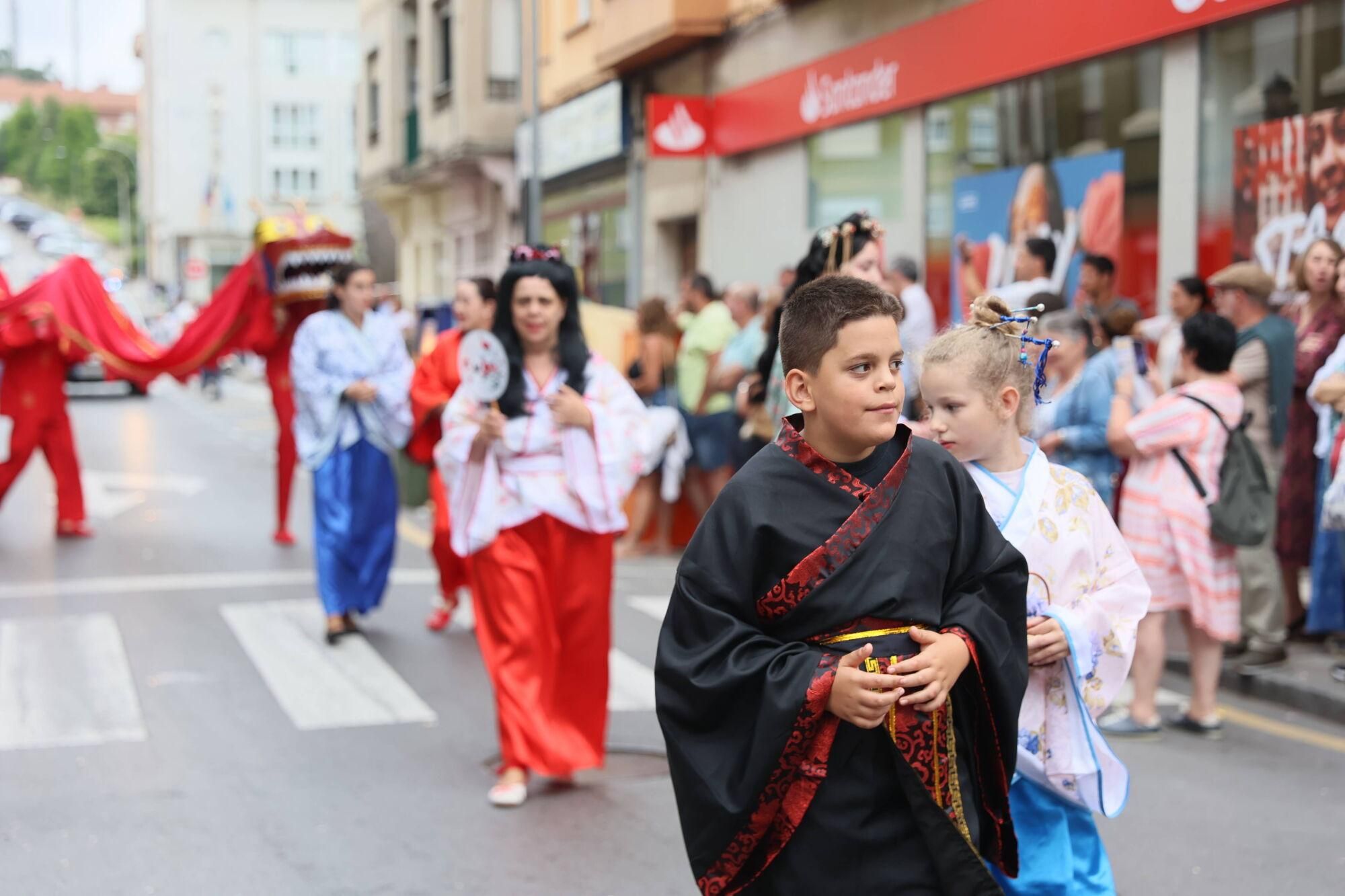 EN IMÁGENES: El desfile de carrozas por las fiestas del Carmen de Luancoi