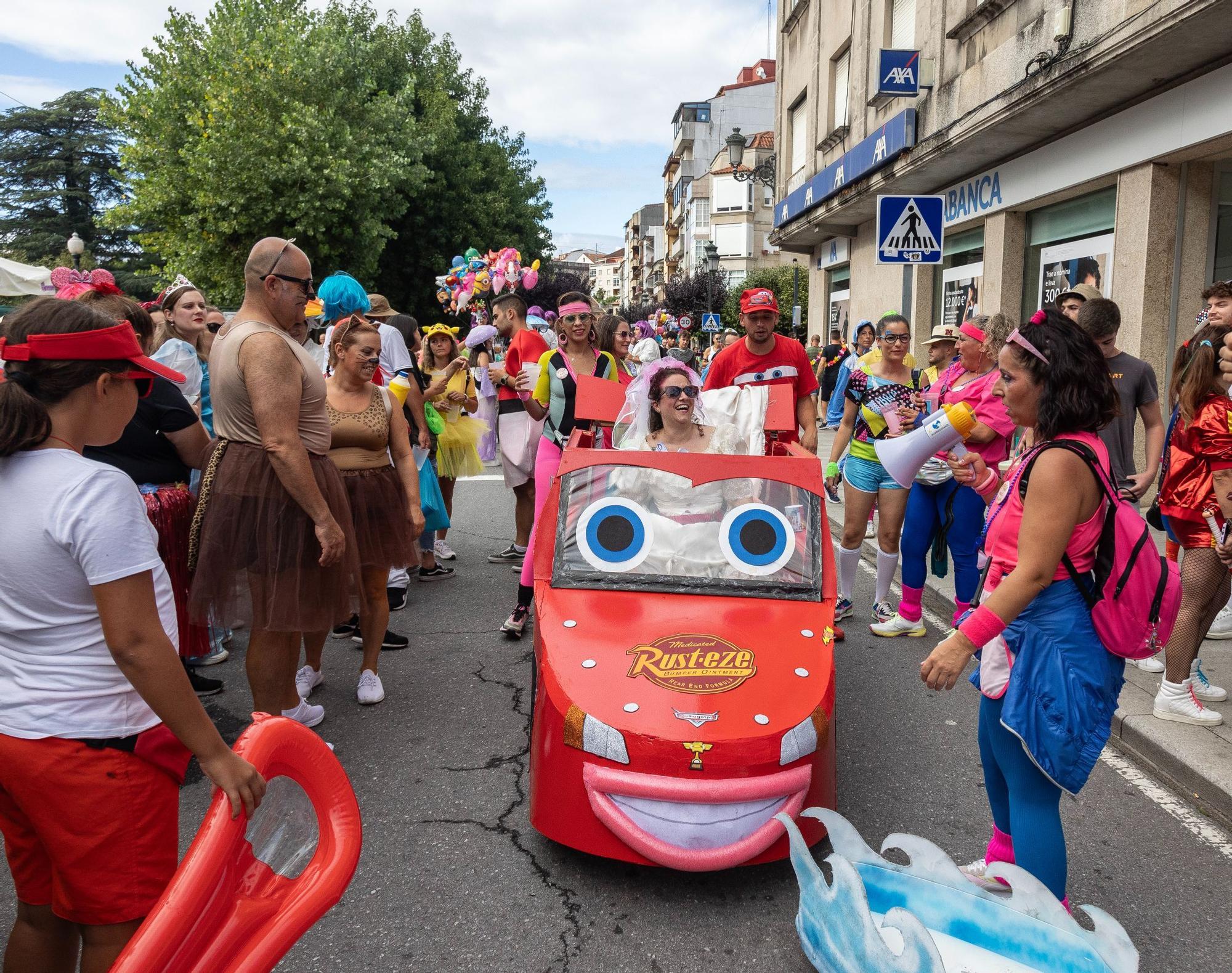 Los cielos se abrieron en Redondela para el Carnaval de Verano