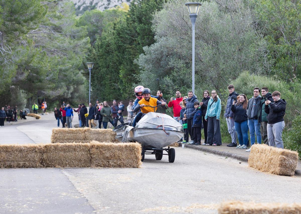 Así ha sido la primera Carrera de Carretons de Alcúdia Así ha sido la primera Carrera de Carretons de Alcúdia