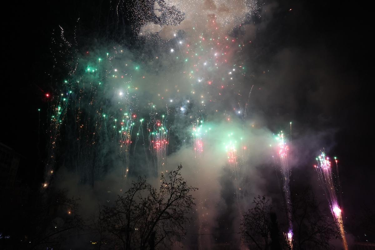 El castillo del sábado 7 de las Fallas 2026, en imágenes