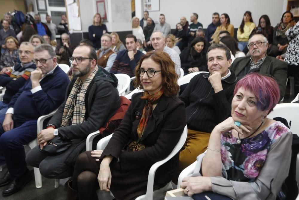 Premis Botafoc de la falla Cronista Vicent Beguer Esteve de Torrent en los que ha sido galardonada la edición de l'Horta de Levante EMV.