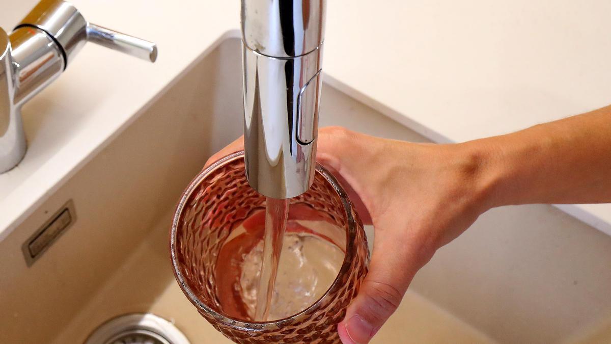 Agua del grifo en una vivienda de Valencia.