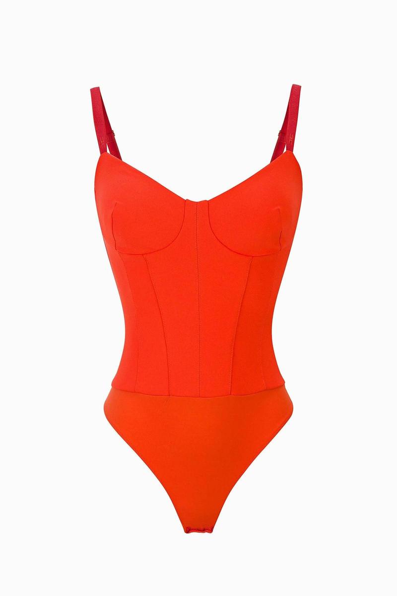 Body de color coral de Elisabetta Franchi (precio: 198€)