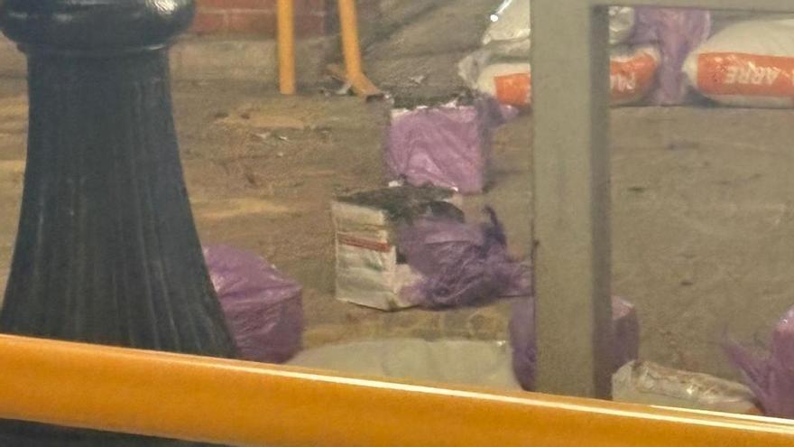 Así han salido disparadas las bengalas que han provocado seis heridos en Alberic