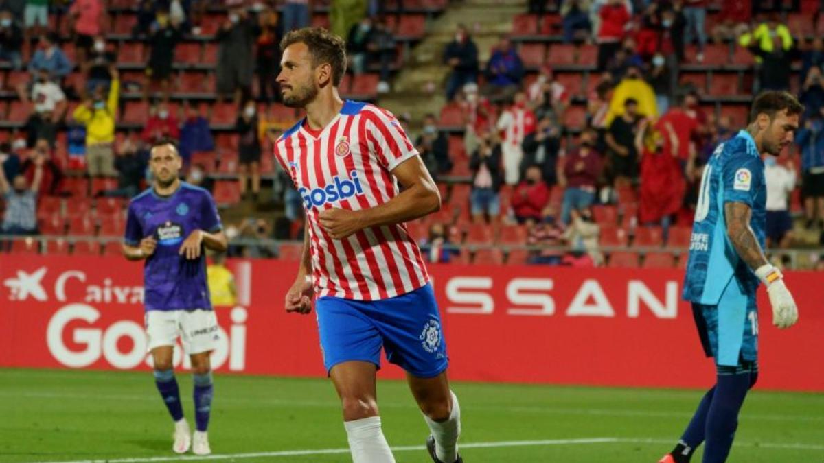 Stuani celebrando su gol de penalti contra el Valladolid