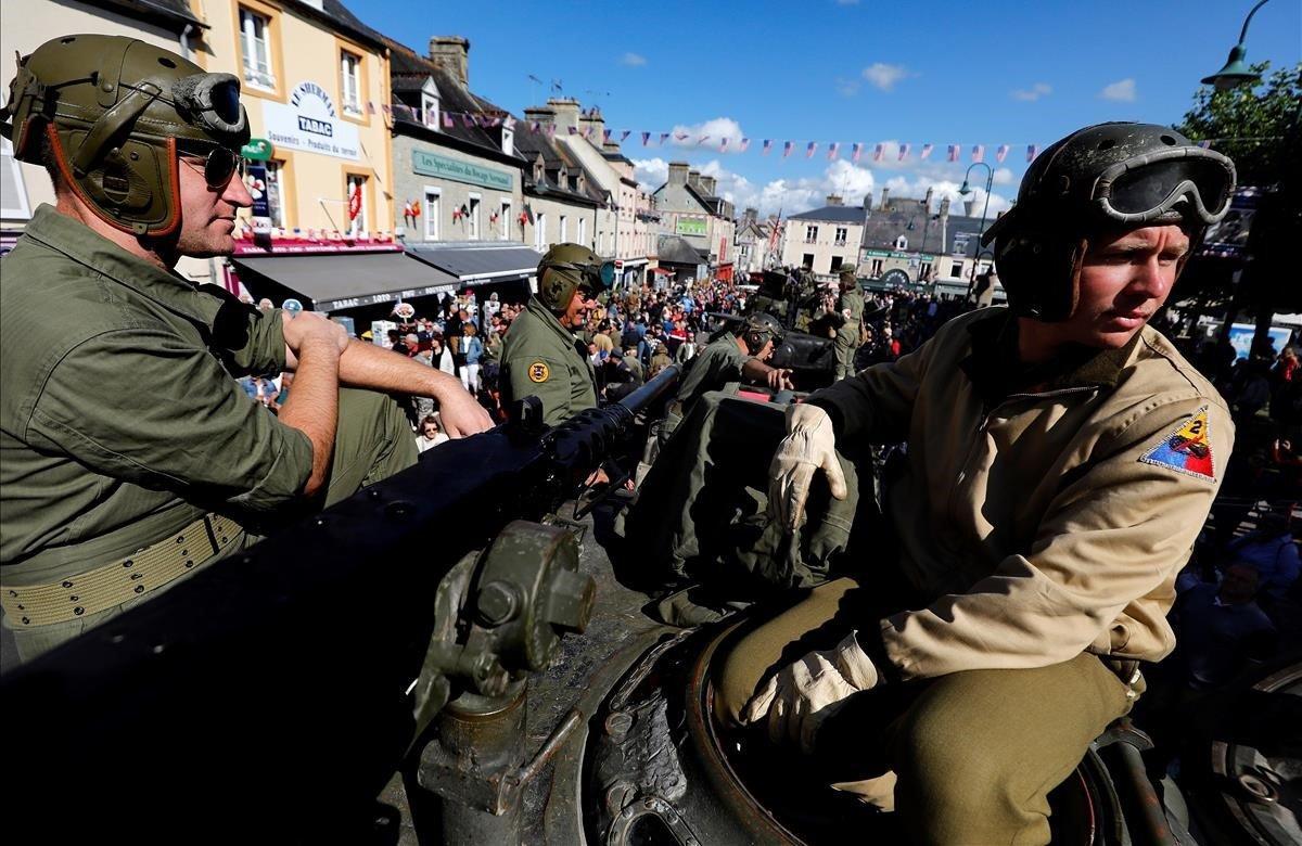 Desfile celebrado en Sainte-Marie-Du-Mont, Francia.