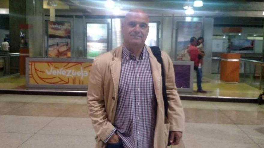 Manolo Povea, a su llegada a Venezuela.